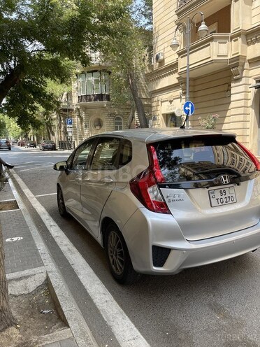 Honda Fit 2016, 68,500 km - 1.5 l - Bakı