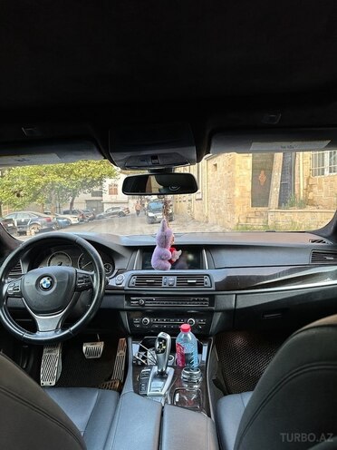 BMW 520 2014, 266,490 km - 2.0 l - Bakı