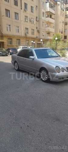 Mercedes E 320 2001, 485,200 km - 3.2 l - Bakı