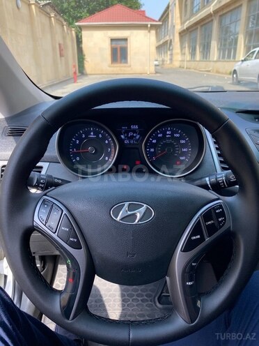 Hyundai Elantra 2014, 105,000 km - 1.8 l - Bakı