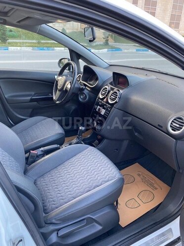Opel Corsa 2014, 334,000 km - 1.4 l - Bakı