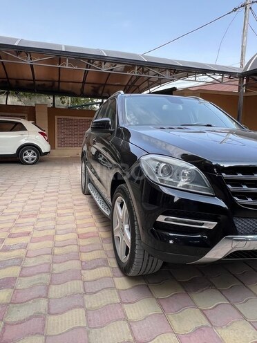 Mercedes ML 350 4MATIC 2011, 280,000 km - 3.5 л - Bakı