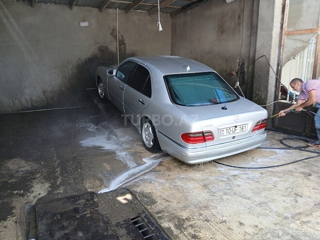 Mercedes C 320 2000, 476,000 km - 3.2 l - Bərdə