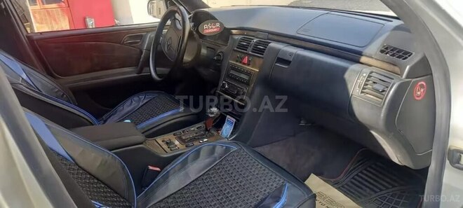 Mercedes C 320 2000, 476,000 km - 3.2 l - Bərdə