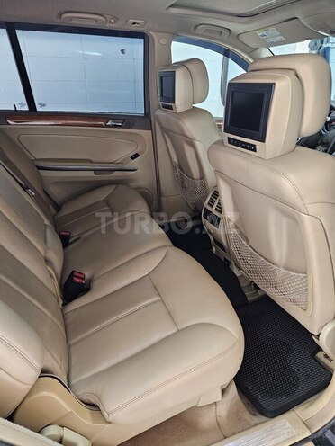 Mercedes GL 450 4MATIC 2008, 257,000 km - 4.7 l - Bakı