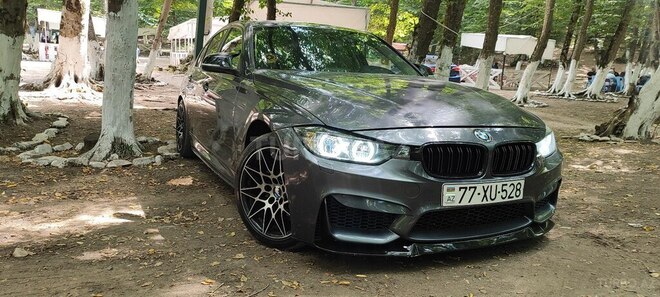 BMW 328 2014, 300,000 km - 2.0 l - Quba