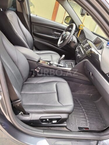 BMW 328 2014, 300,000 km - 2.0 l - Quba