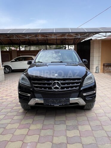 Mercedes ML 350 4MATIC 2011, 280,000 km - 3.5 л - Bakı