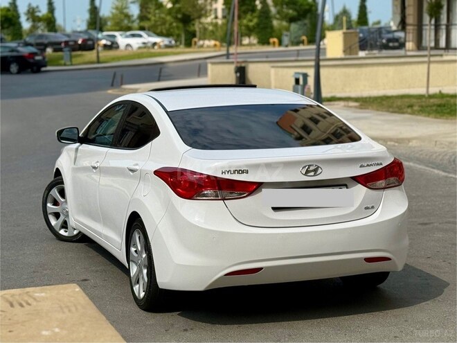 Hyundai Elantra 2013, 200,000 km - 1.8 л - Bakı