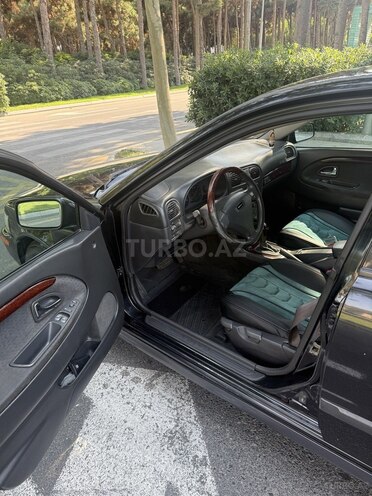Volvo  2003, 260,000 km - 2.0 l - Bakı