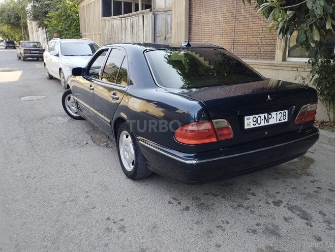Mercedes E 200 1997, 298,050 km - 2.0 l - Gəncə