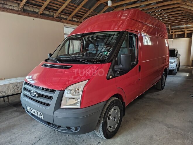 Ford Transit 2009, 328,000 km - 2.4 л - Quba