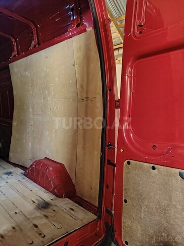 Ford Transit 2009, 328,000 km - 2.4 л - Quba