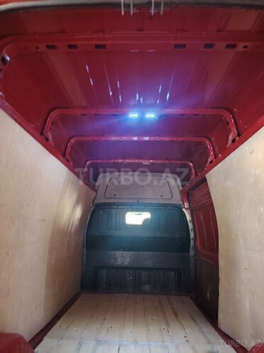Ford Transit 2009, 328,000 km - 2.4 л - Quba