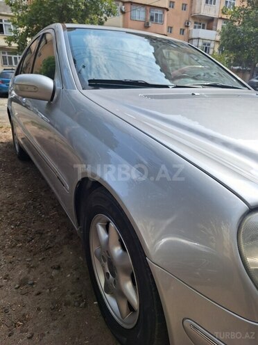 Mercedes C 220 d 2001, 401,500 km - 2.2 л - Bakı