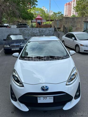 Toyota Aqua 2017, 160,000 km - 1.5 l - Bakı