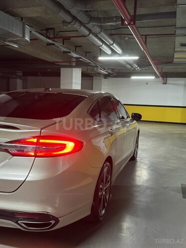 Ford Fusion (North America) 2018, 170,000 km - 2.0 л - Bakı