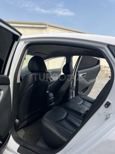 Hyundai Avante 2015, 180,363 km - 1.6 l - Bakı