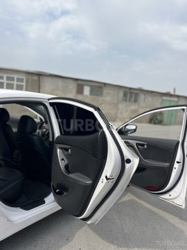 Hyundai Avante 2015, 180,363 km - 1.6 l - Bakı