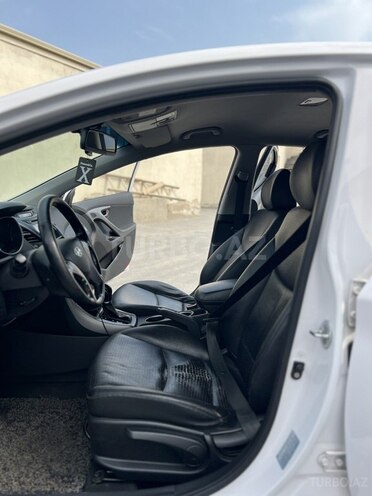 Hyundai Avante 2015, 180,363 km - 1.6 l - Bakı