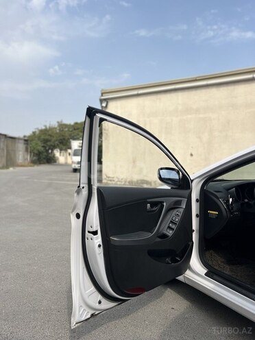 Hyundai Avante 2015, 180,363 km - 1.6 l - Bakı