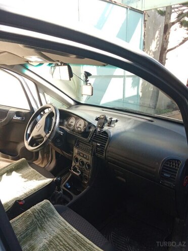 Opel Zafira 2005, 215,000 km - 1.6 l - Bakı