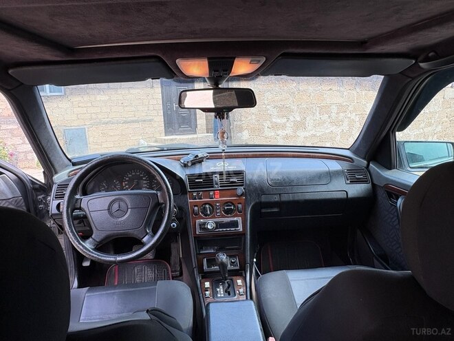 Mercedes C 180 1995, 445,543 km - 1.8 л - Bakı
