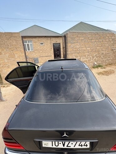 Mercedes C 180 1995, 445,543 km - 1.8 л - Bakı
