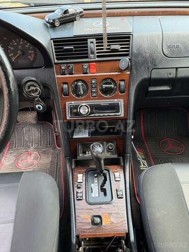 Mercedes C 180 1995, 445,543 km - 1.8 л - Bakı
