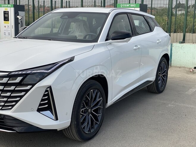 Changan  2025, 300 km - 1.5 l - Bakı