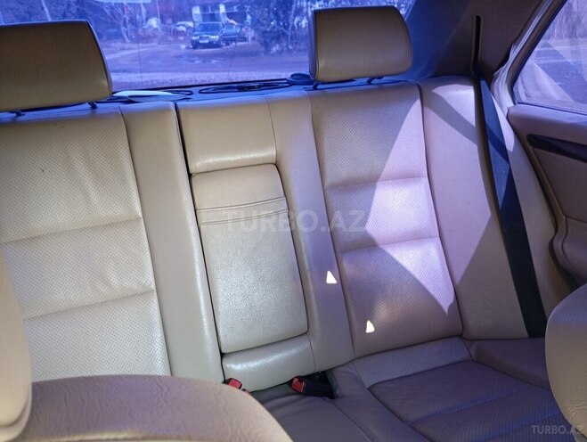 Mercedes C 230 1999, 180,352 km - 2.3 l - Bakı