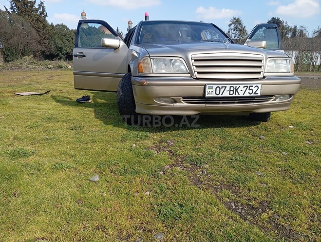 Mercedes C 230 1999, 180,352 km - 2.3 l - Bakı