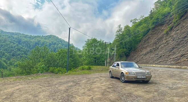 Mercedes C 230 1999, 180,352 km - 2.3 l - Bakı