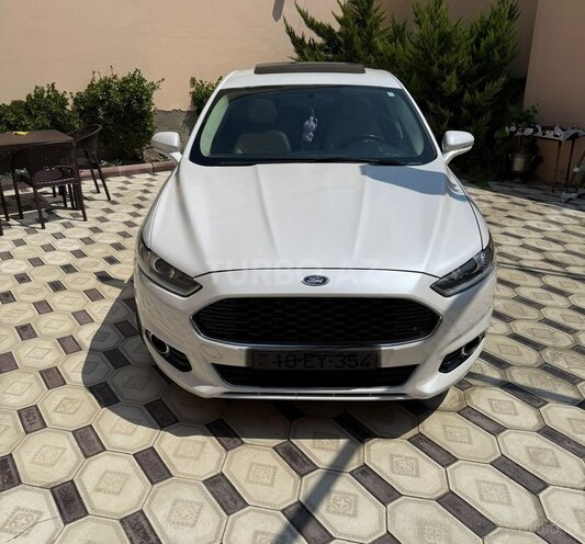 Ford Fusion (North America) 2013, 270,000 km - 2.0 л - Bakı