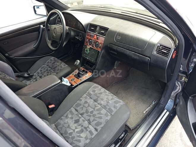 Mercedes C 180 1998, 228,000 km - 1.8 l - Bakı
