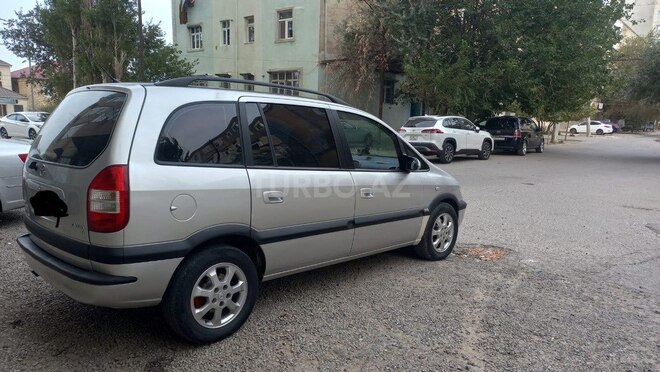 Opel Zafira 2004, 200,000 km - 1.8 l - Sumqayıt