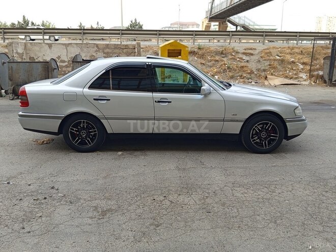 Mercedes C 200 1996, 228,000 km - 2.0 л - Bakı