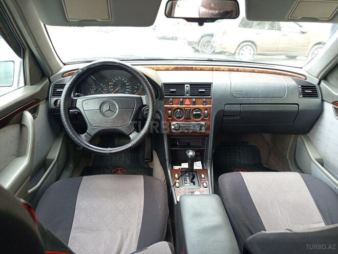 Mercedes C 200 1996, 228,000 km - 2.0 л - Bakı