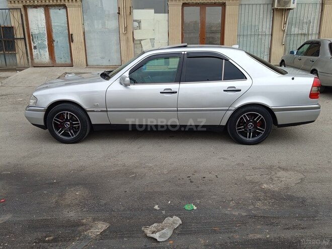 Mercedes C 200 1996, 228,000 km - 2.0 л - Bakı