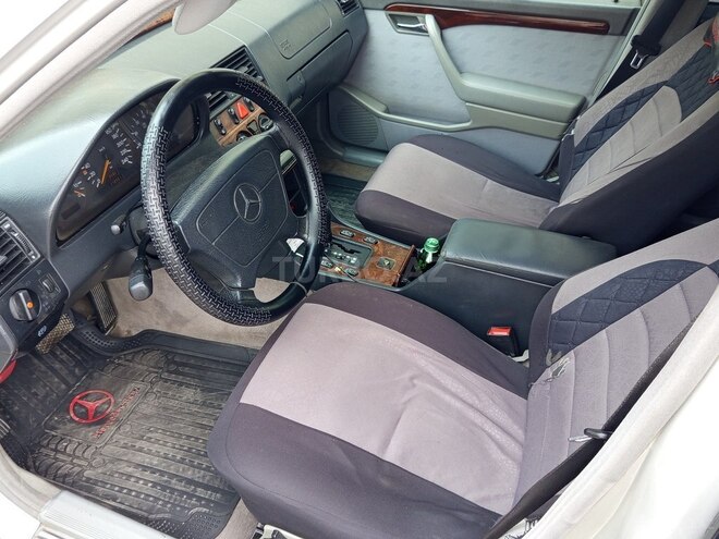 Mercedes C 200 1996, 228,000 km - 2.0 л - Bakı