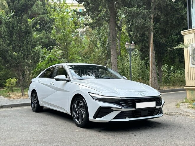 Hyundai Elantra 2024, 40,000 km - 1.6 л - Bakı