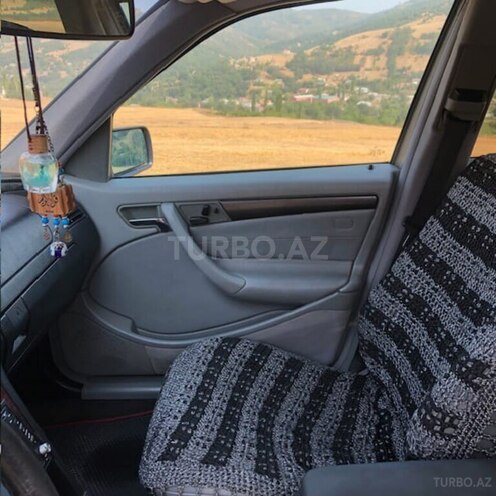 Mercedes C 200 1999, 195,000 km - 2.0 л - Yardımlı