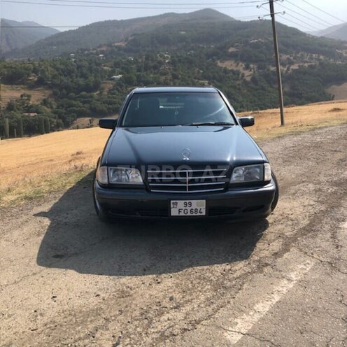 Mercedes C 200 1999, 195,000 km - 2.0 л - Yardımlı