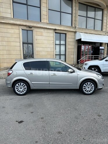 Opel Astra 2005, 184,700 km - 1.4 l - Bakı