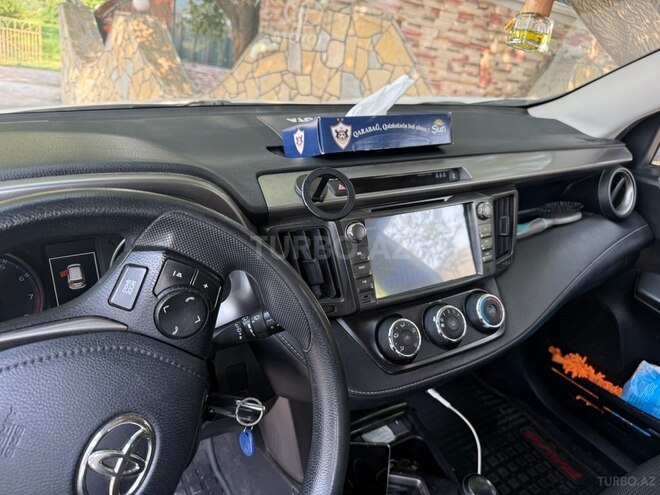 Toyota RAV4 2018, 320,000 km - 2.0 l - Qazax