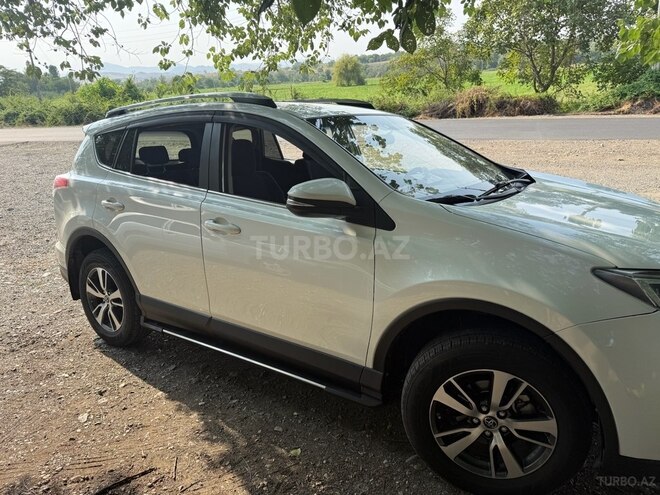 Toyota RAV4 2018, 320,000 km - 2.0 l - Qazax