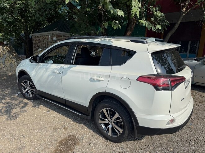 Toyota RAV4 2018, 320,000 km - 2.0 l - Qazax