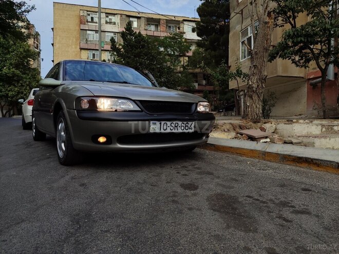 Opel Vectra 1997, 520,198 km - 2.0 l - Bakı