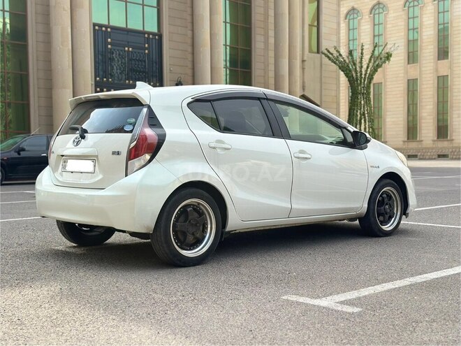 Toyota Aqua 2016, 85,000 km - 1.5 l - Bakı