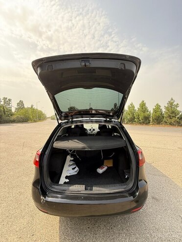 SEAT Ibiza 2013, 239,000 km - 1.6 l - Bakı
